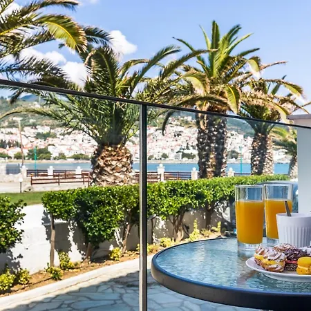 Olia Aparthotel