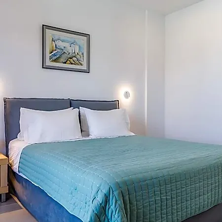 Aparthotel Olia 4*