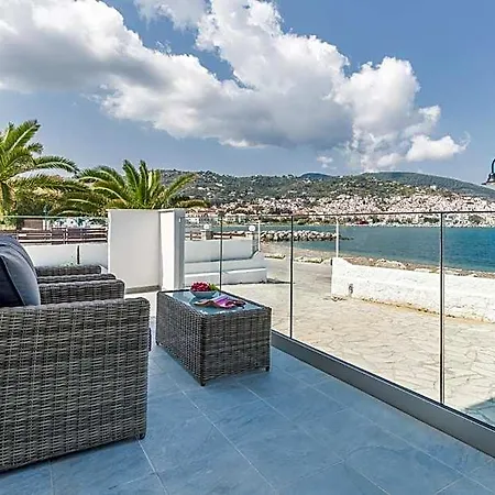 Olia Skopelos
