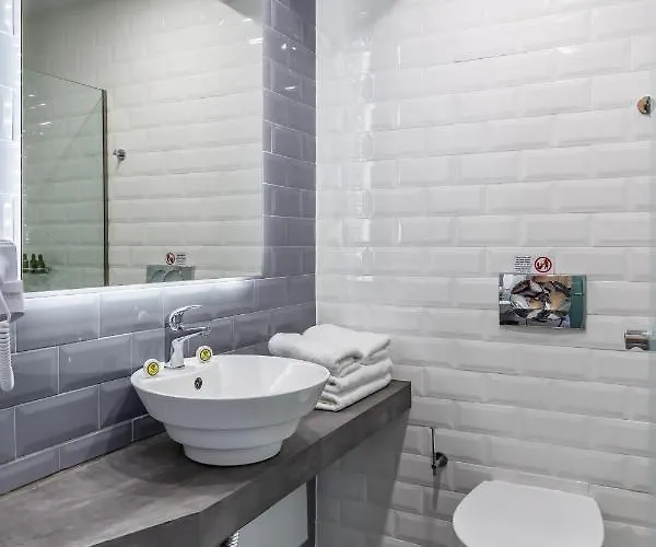 Olia Apartmanhotel Szkópelosz