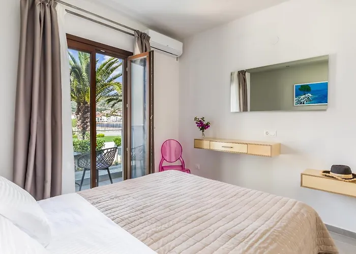 Olia Apartmanhotel