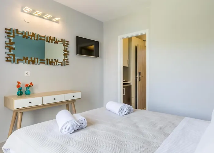 Olia Aparthotel Skopelos